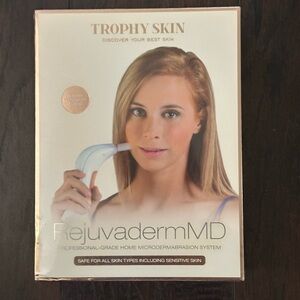 Trophy Skin RejuvadermMD